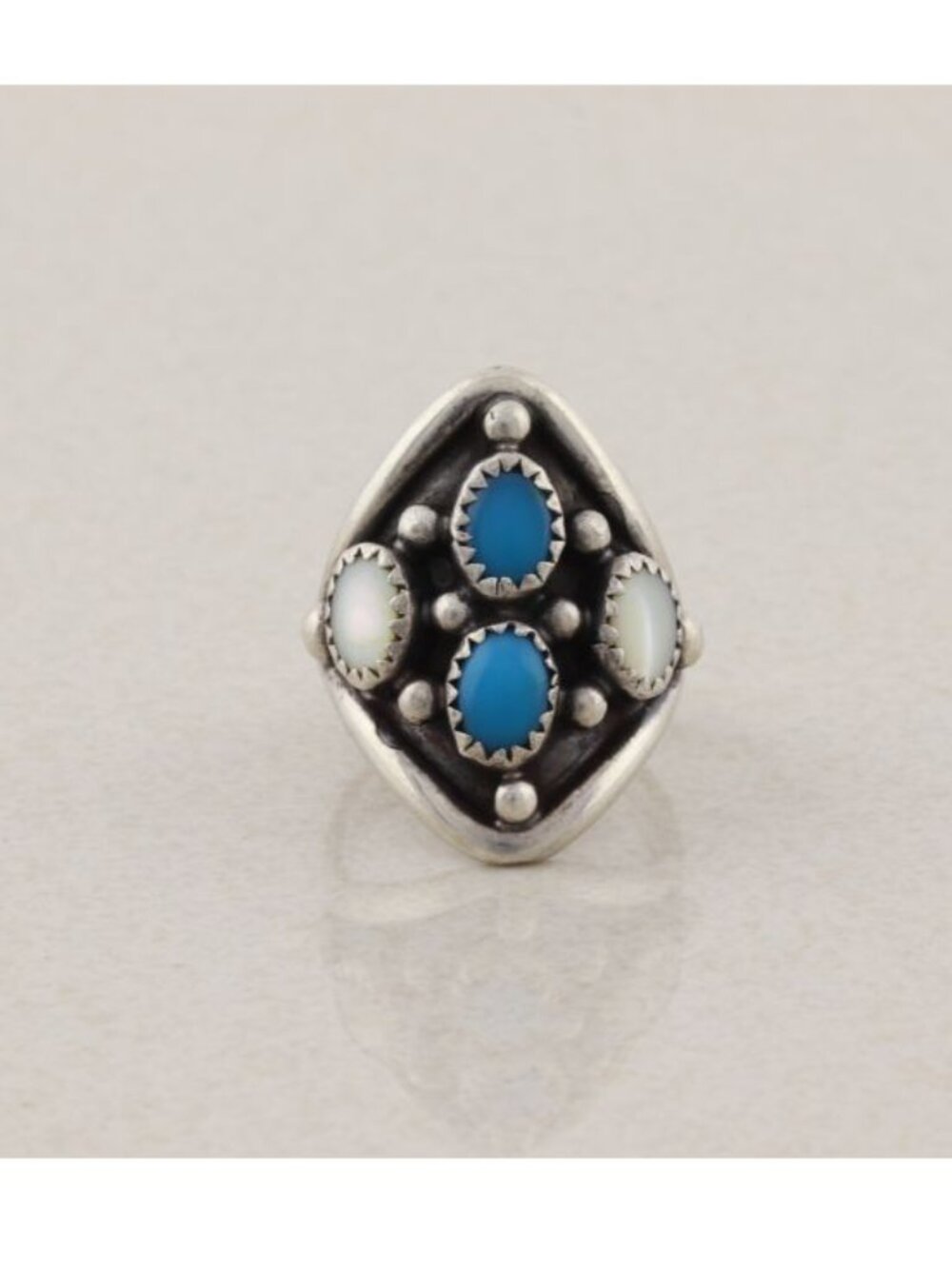 Sterling Silver Turquoise & Mother of Pearl Ring Size 5 3/4 Woman Teen Child